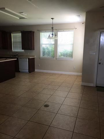 Foto del edificio - 2319 Independence Blvd