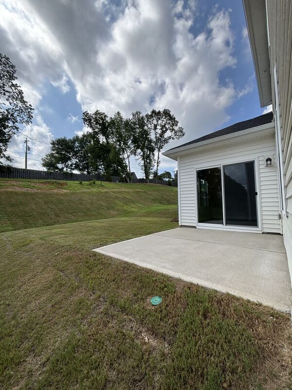 Foto del edificio - 1358 31st St NE