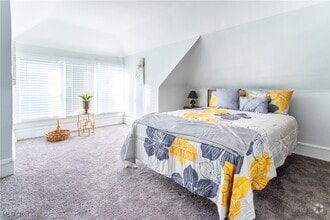 Building Photo - 10605 Ashbury Ave