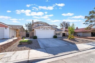 Building Photo - 4338 Apex Dr