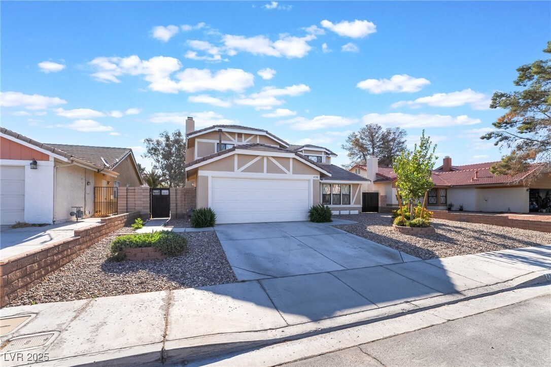Foto principal - 4338 Apex Dr