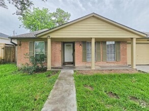 Building Photo - 11207 Sagevalley Dr