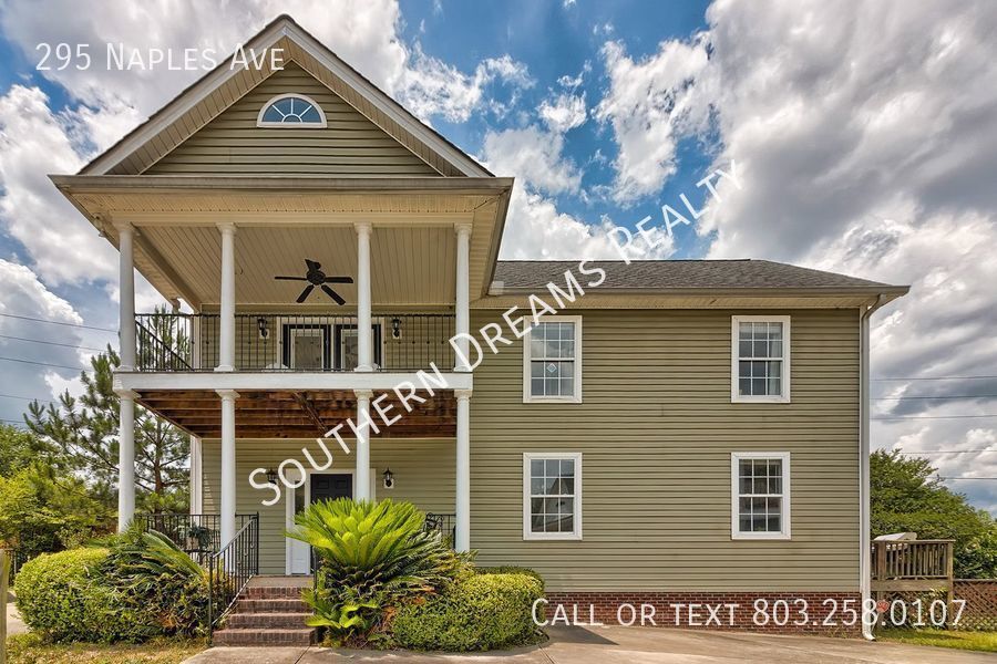 Primary Photo - THE RIVER DISTRICT!! Beautiful home conven...