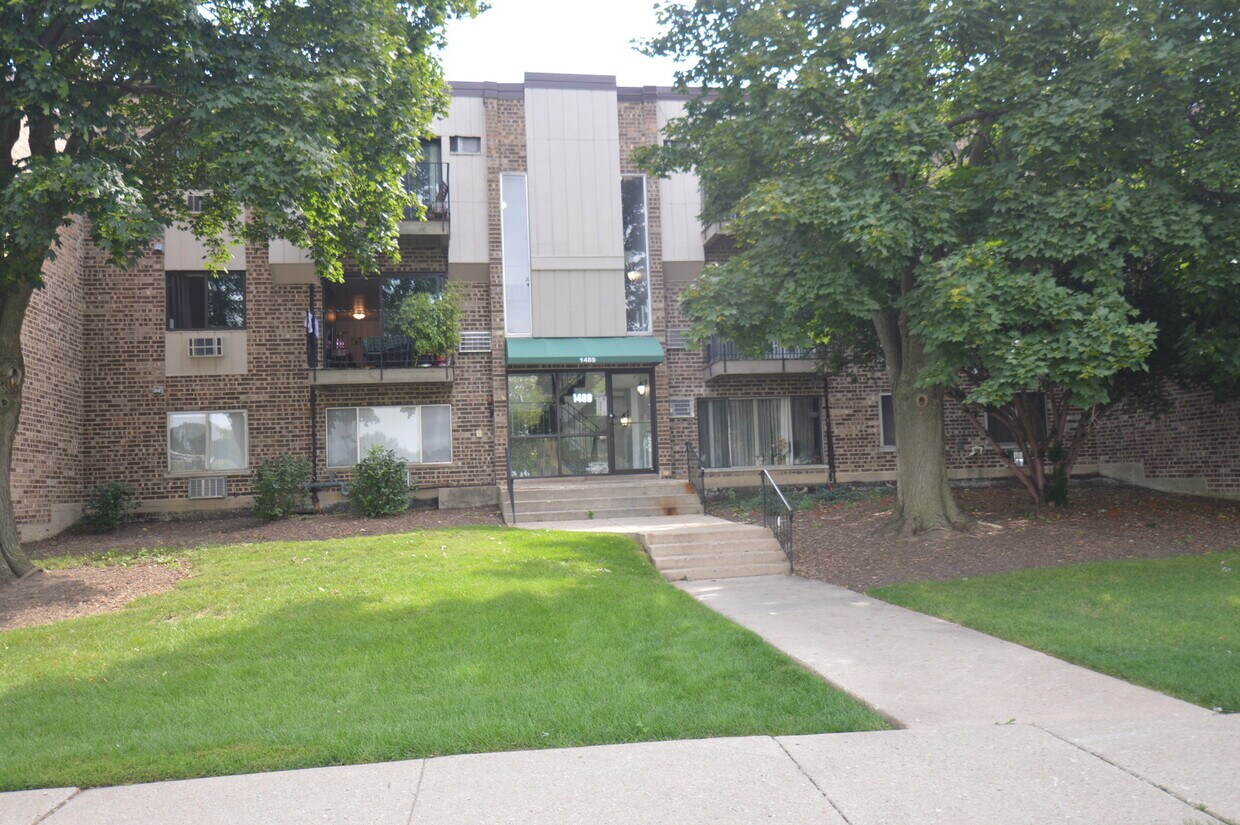 Foto principal - 1489 E Winslowe Dr