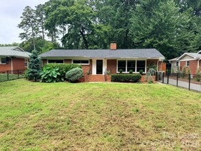 Building Photo - 3111 Airlie St