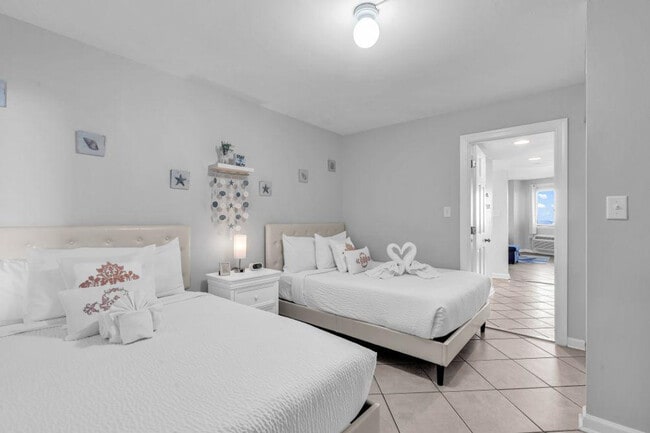 Building Photo - 2001 S Ocean Blvd