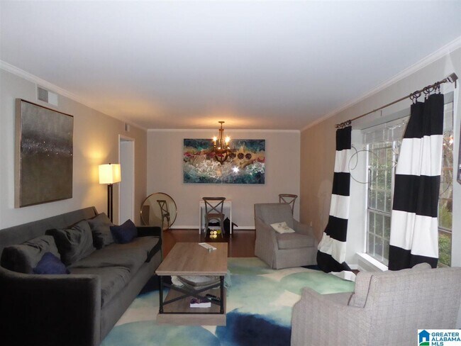 Foto del edificio - 4345 Wilderness Ct