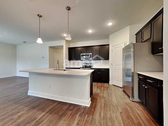 Foto del edificio - 10717 Coleman Rd