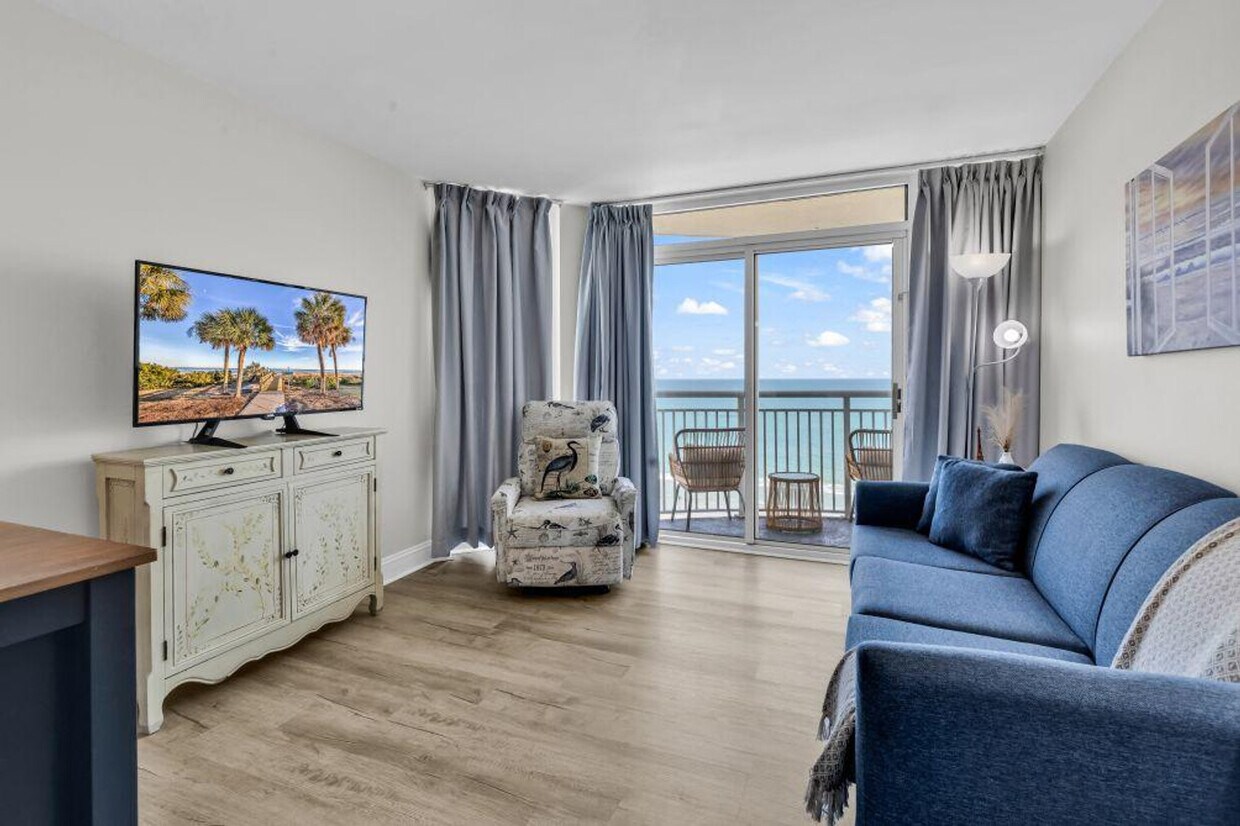 Primary Photo - 1708 N Ocean Blvd