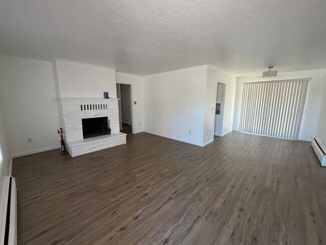 Foto del edificio - 607 NW 11th St