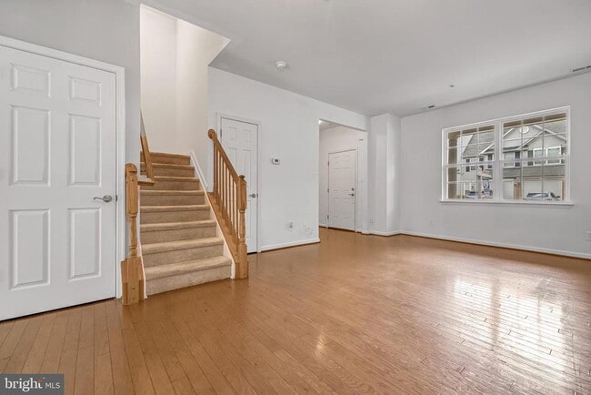 Foto del edificio - 304 Wheatley Dr