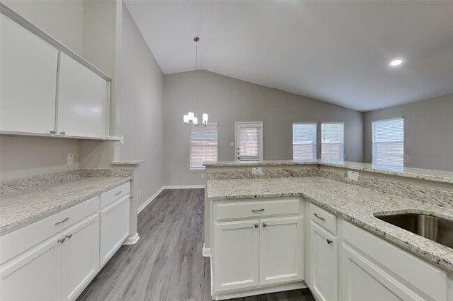 Building Photo - 14619 Becurtesy Ct