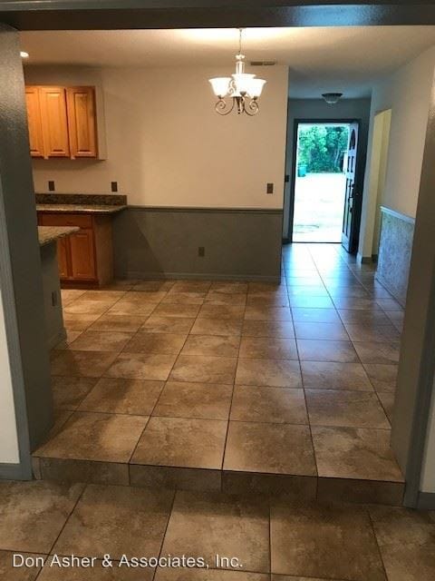 Building Photo - 3 br, 2 bath House - 1170 S. Cooper Drive