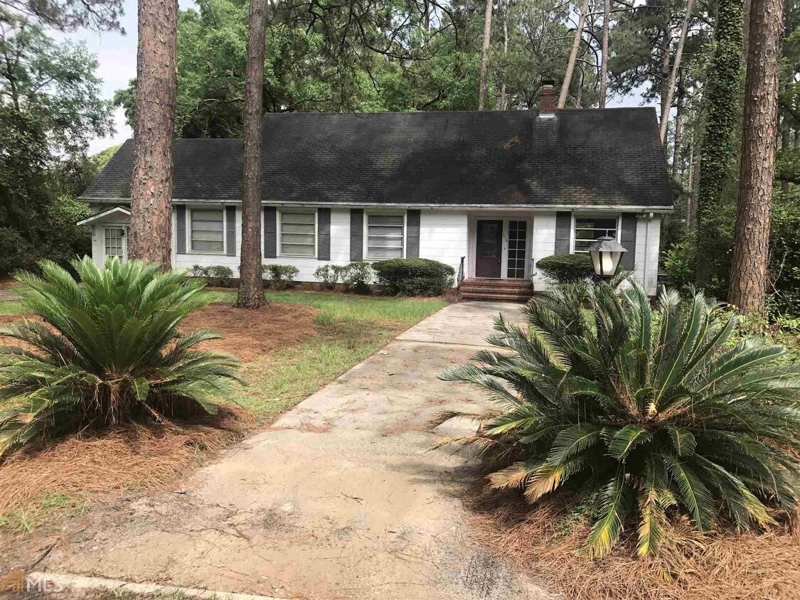 210 Vista Cir, Statesboro, GA 30458 House Rental in Statesboro, GA