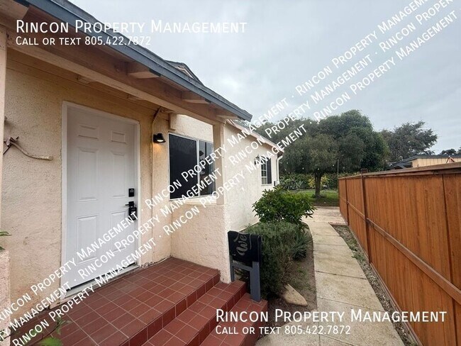 Foto del edificio - 329 E Scott St