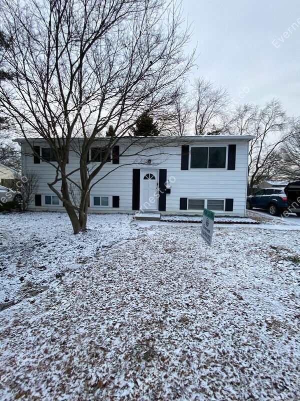 5042 Bentler Dr, Columbus, OH 43232 House Rental in Columbus, OH