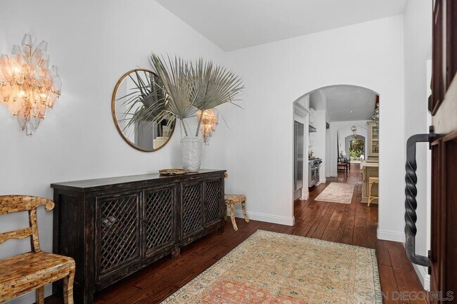 Foto del edificio - 6710 La Valle Plateada