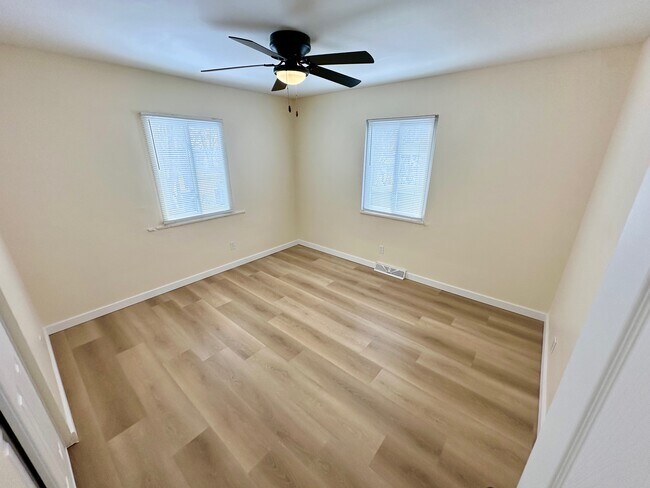 Foto del edificio - 1168 Tonawanda Ave