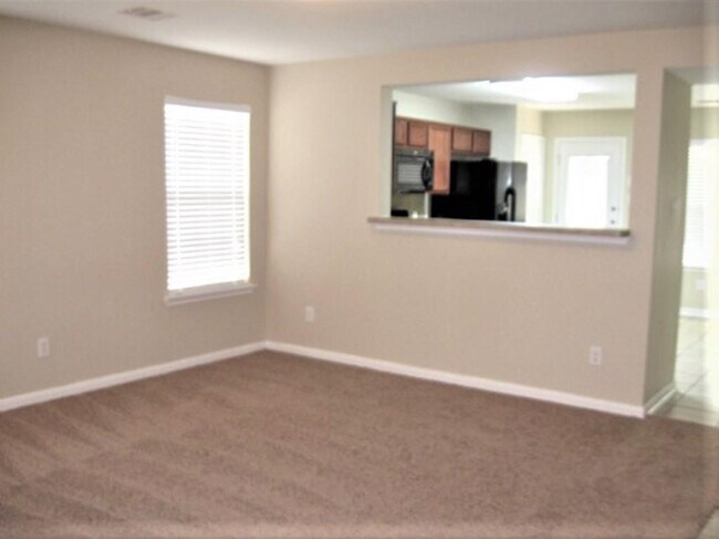 Building Photo - 2431 Braypark Ln