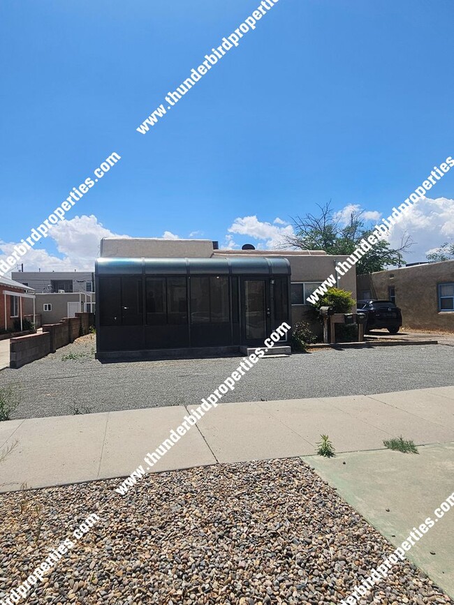 Foto del edificio - 2114 Oxford Ave SE