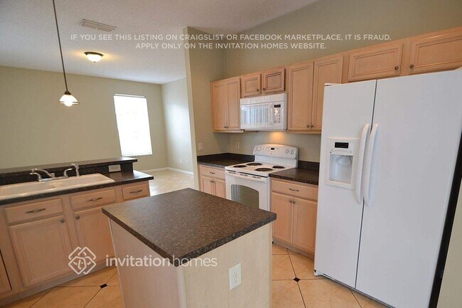 Building Photo - 901 Rosinia Ct