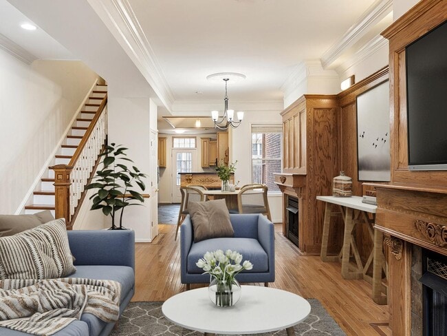 Building Photo - Historic Eckington townhouse near Red Line...