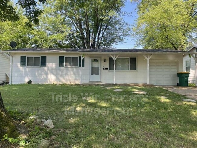 Building Photo - 10203 Trio Ln