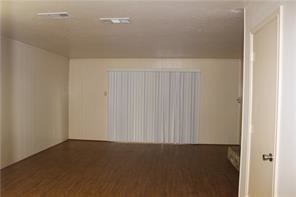 Building Photo - 1804 Camelot Cove