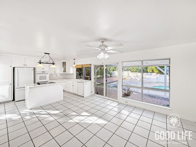 Building Photo - Beautiful 4B/2BA Home in Rancho Bernardo for Lease!