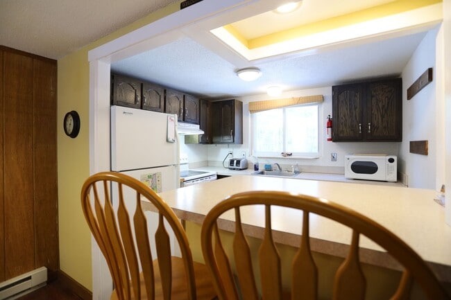 Foto del edificio - 52 Orris Rd