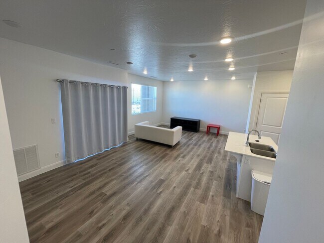 Foto del edificio - One bedroom one bath - Desert Color