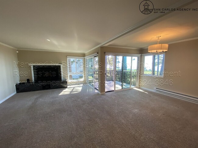 Building Photo - Two Bed, Two Bath Condo with Views in Pebb...