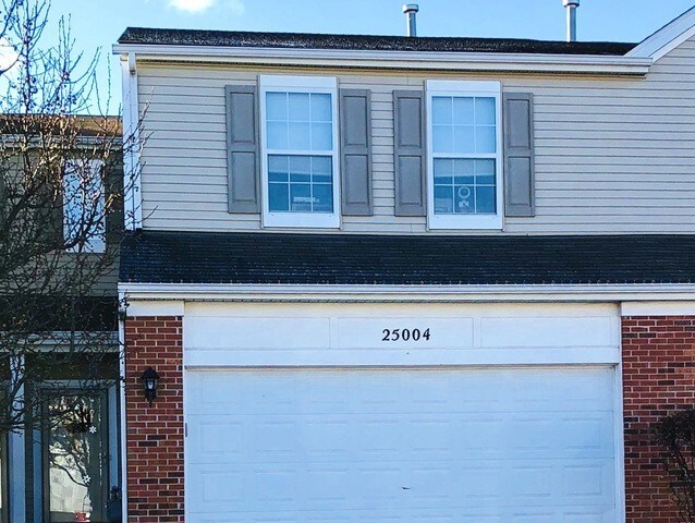 Primary Photo - 25004 Clare Cir