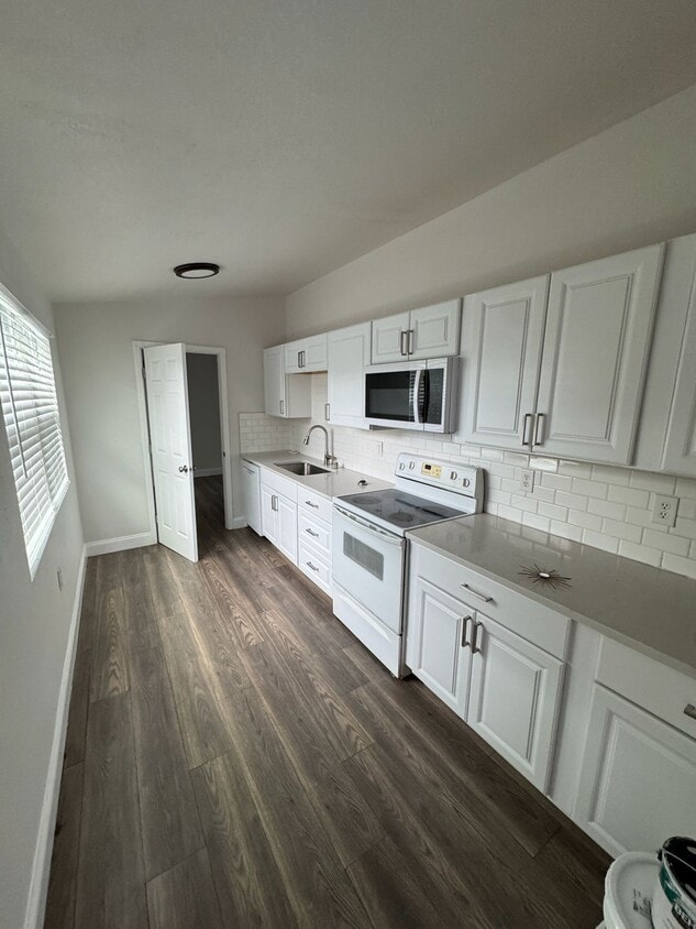 Foto principal - 2140 22nd Ave N