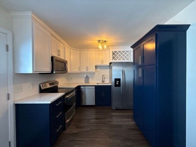 Foto del edificio - T.R. Lawing Realty Property