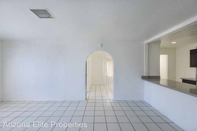 Foto del edificio - 4 br, 3 bath House - 4322 N 47th Drive