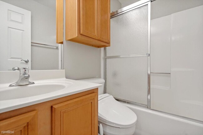 Foto del edificio - 1108 N Milwaukee St