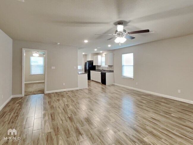 Foto del edificio - 724 Rolling Terrace Cir