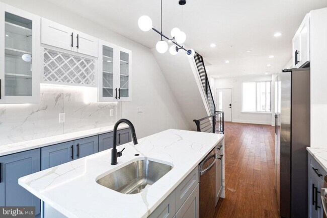 Foto del edificio - 2650 Earp St