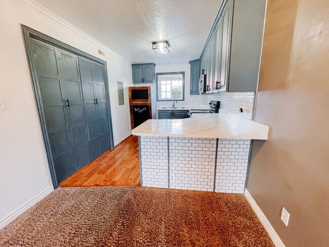 Foto del edificio - Cute condo in great Location!