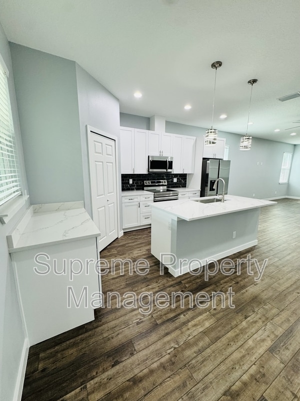 Foto del edificio - 6073 Vermont Ave