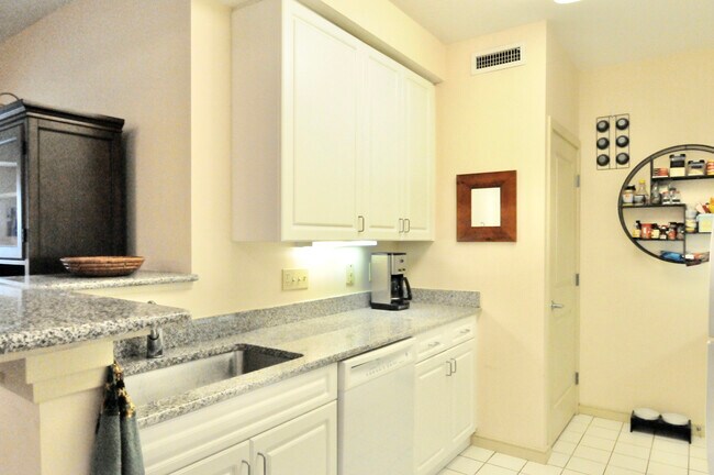 Foto del edificio - 175 Cottage St