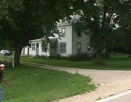Primary Photo - 4 BR Acreage on Hard Surface Road