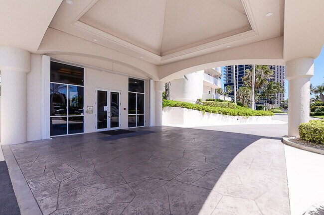 Foto del edificio - 5051 N Hwy A1A