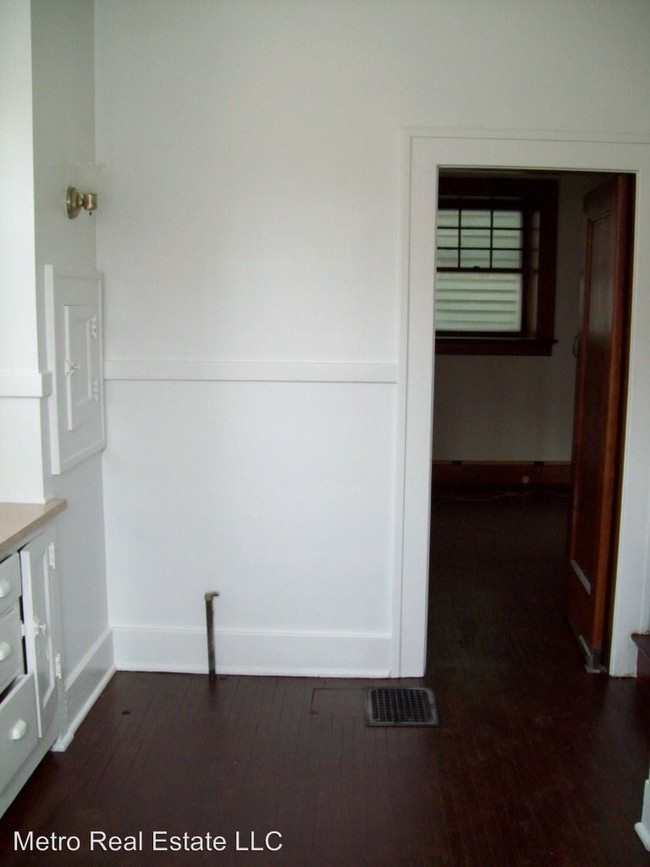 Building Photo - 2806 Fairfield Ave
