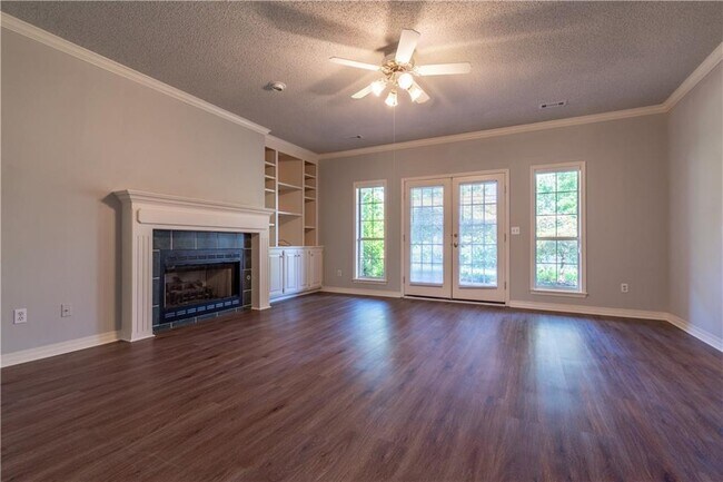 Foto del edificio - 1508 N Arthurs Ct