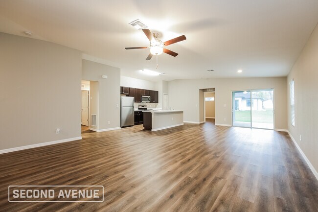 Foto del edificio - 73 Evaro Dr