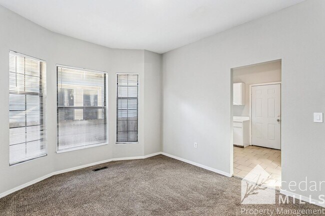 Foto del edificio - Single Family Home in Central Wichita