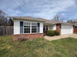 Building Photo - 3751 Alliance Pl
