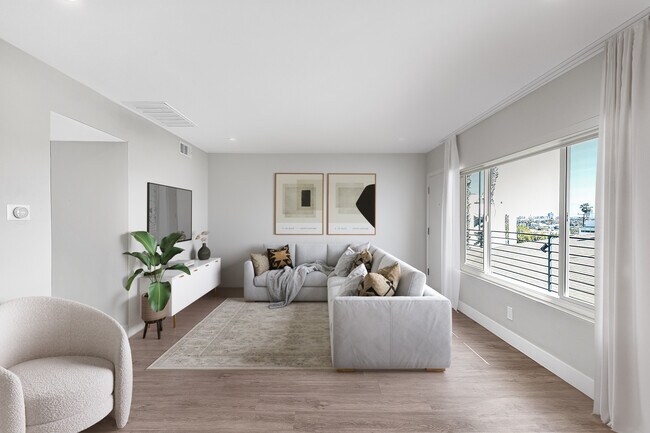 Foto del edificio - 927 San Vicente Blvd